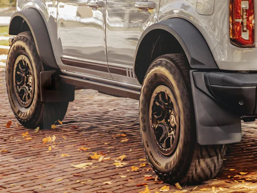 4 Loderas Weathertech Wagoneer 2022+ - Image 4
