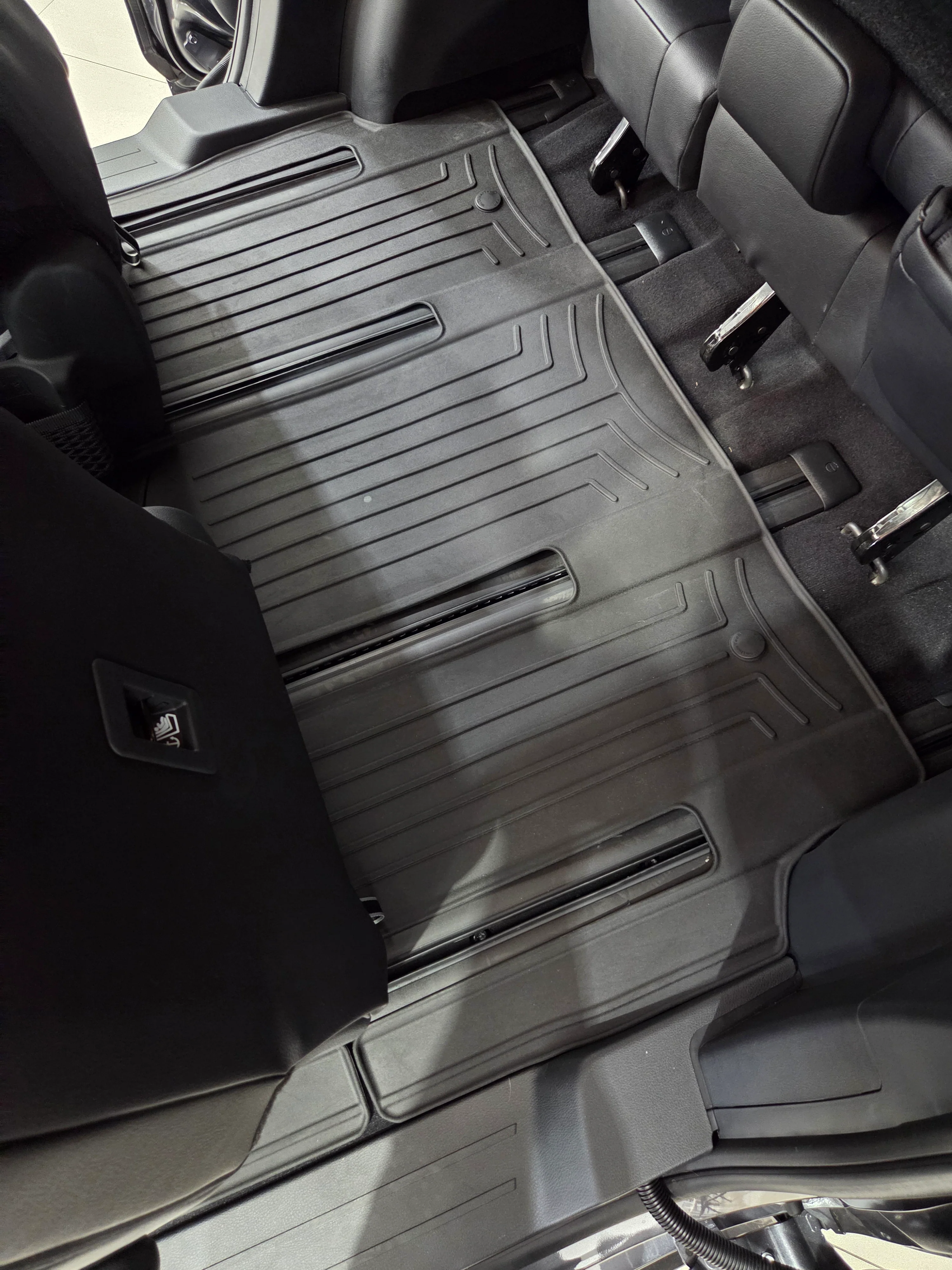 Tapetes Weathertech Hp Sienna 2021+ 2da/3ra Filas 7 Pax - Image 3
