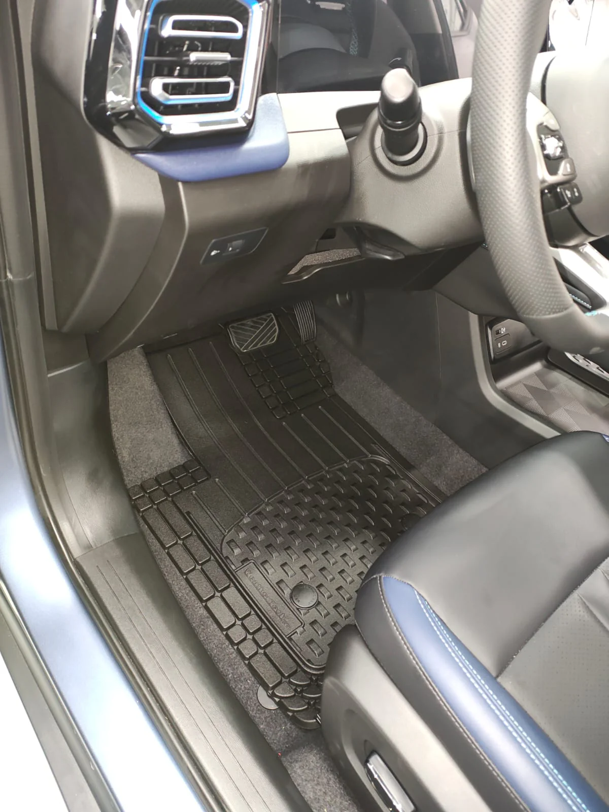Weathertech Tapetes Recortables Gac Emzoom 1ra+2da Filas+Cajuela - Image 3