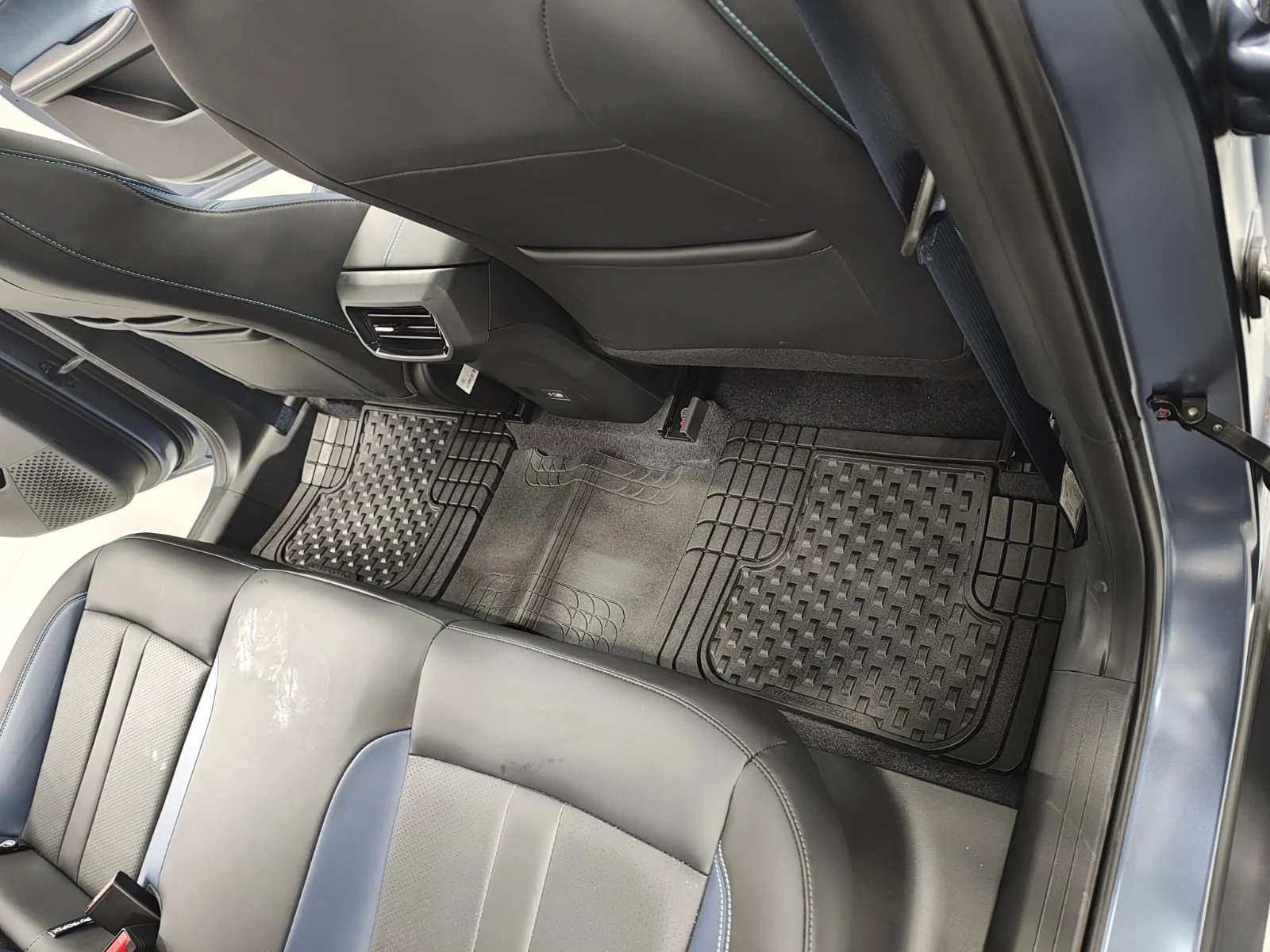 Weathertech Tapetes Recortables Gac Emzoom 1ra+2da Filas+Cajuela - Image 5